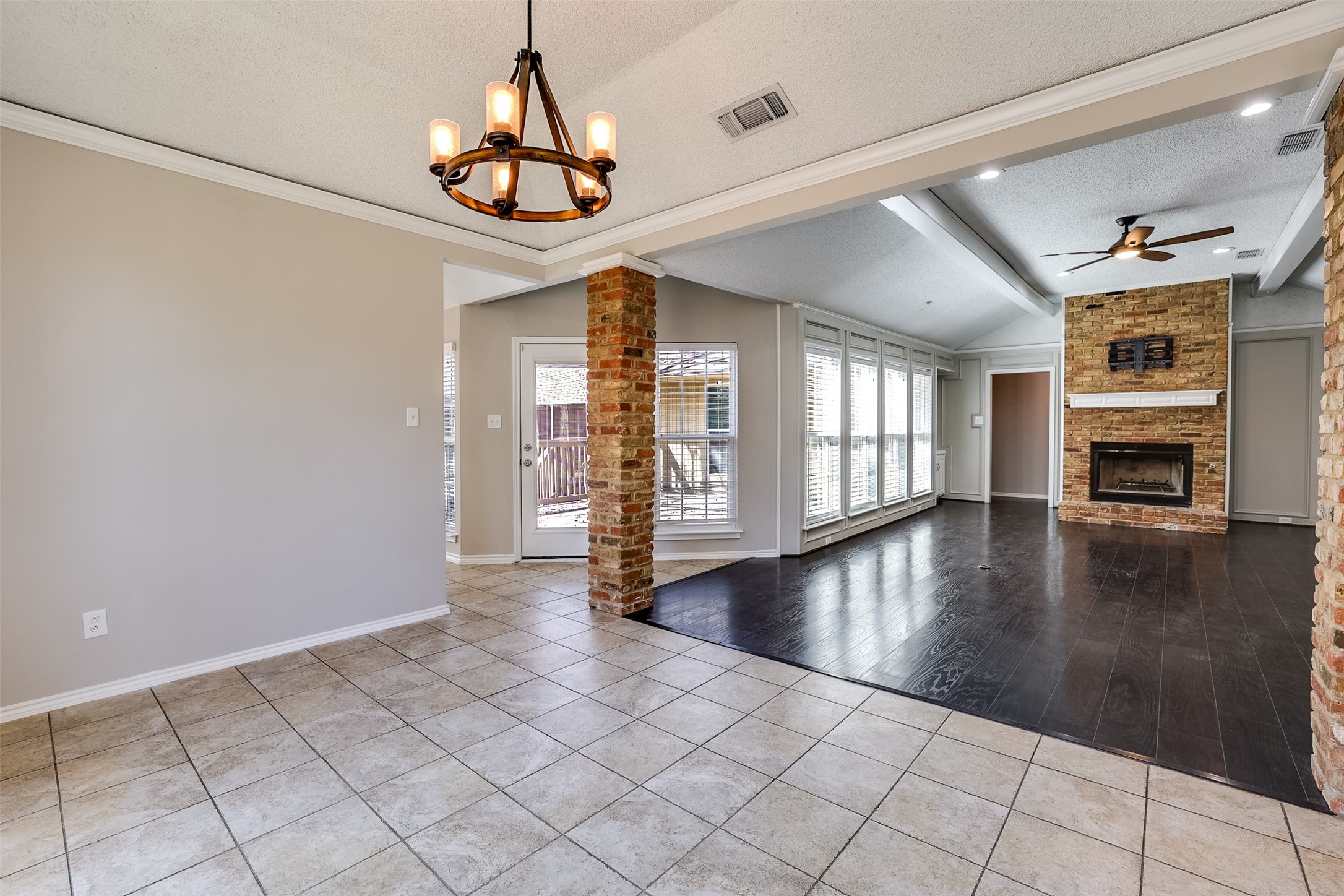 4129 Hackmore Loop Irving TX 75061