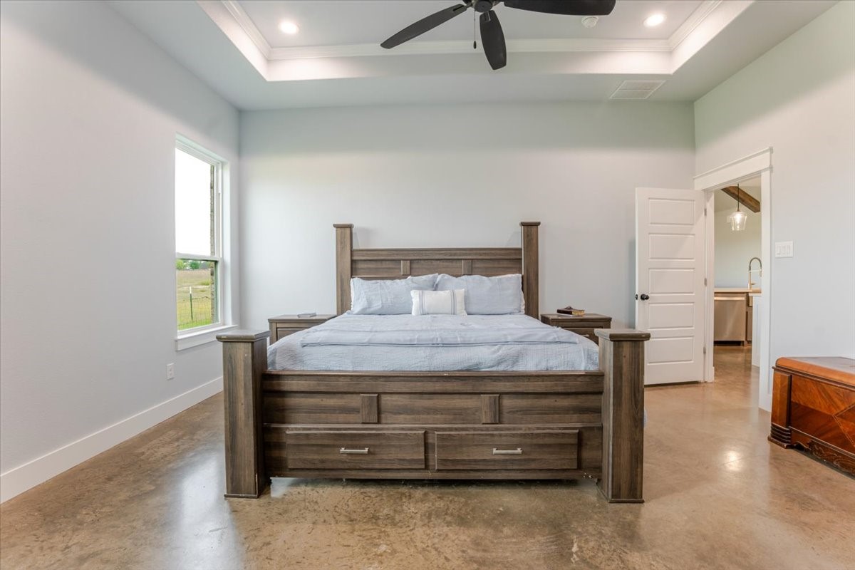 1040 Pioneer Crossing Weatherford TX 76088