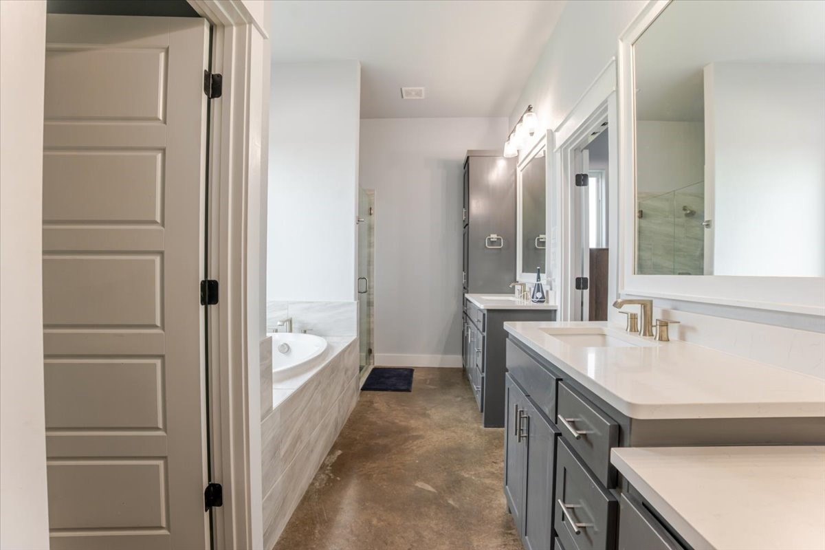1040 Pioneer Crossing Weatherford TX 76088
