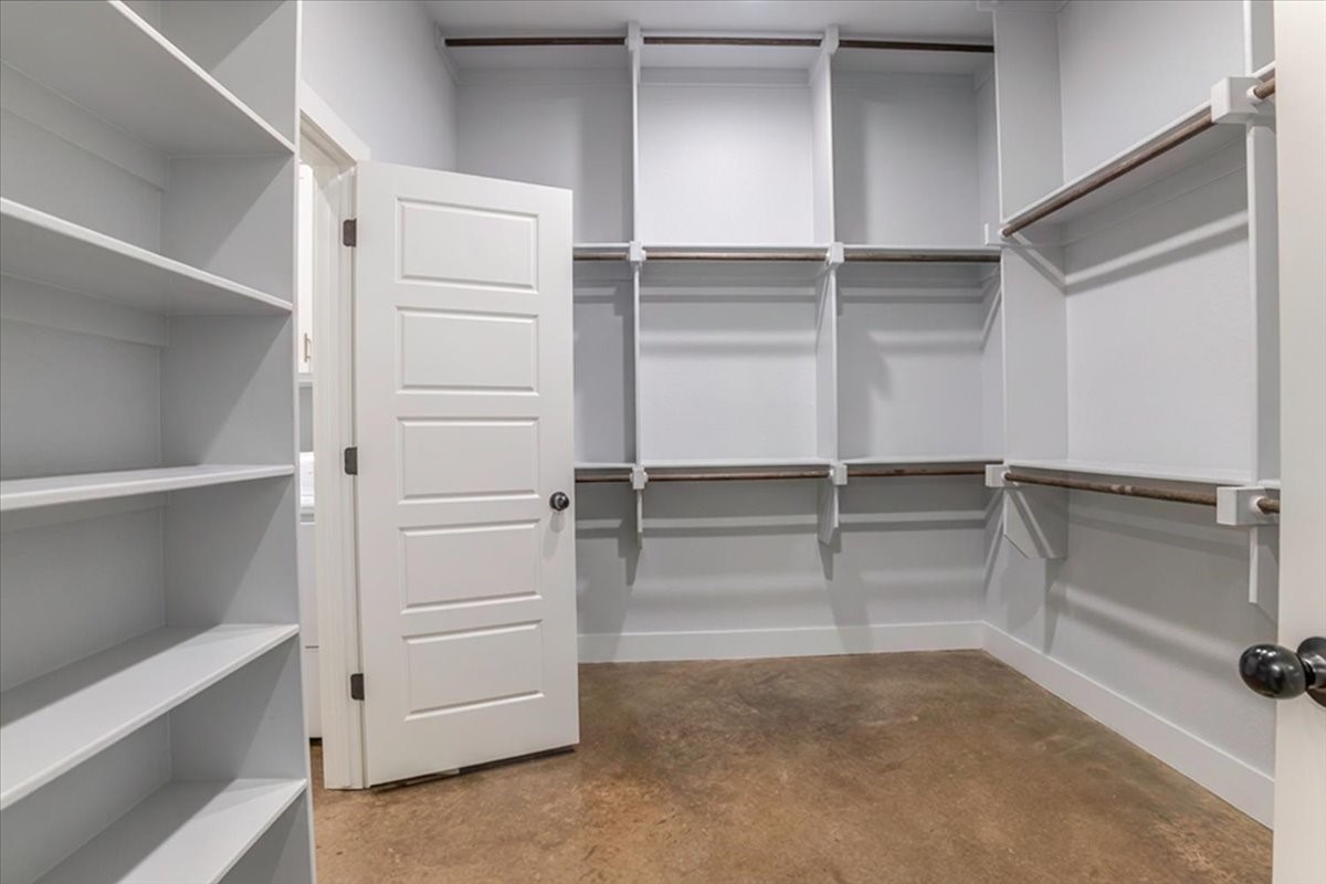 1040 Pioneer Crossing Weatherford TX 76088