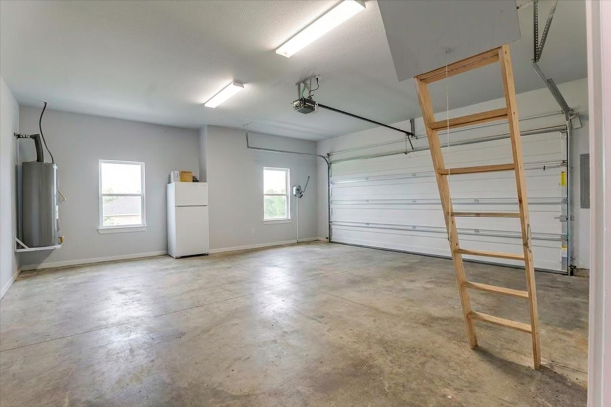 1040 Pioneer Crossing Weatherford TX 76088