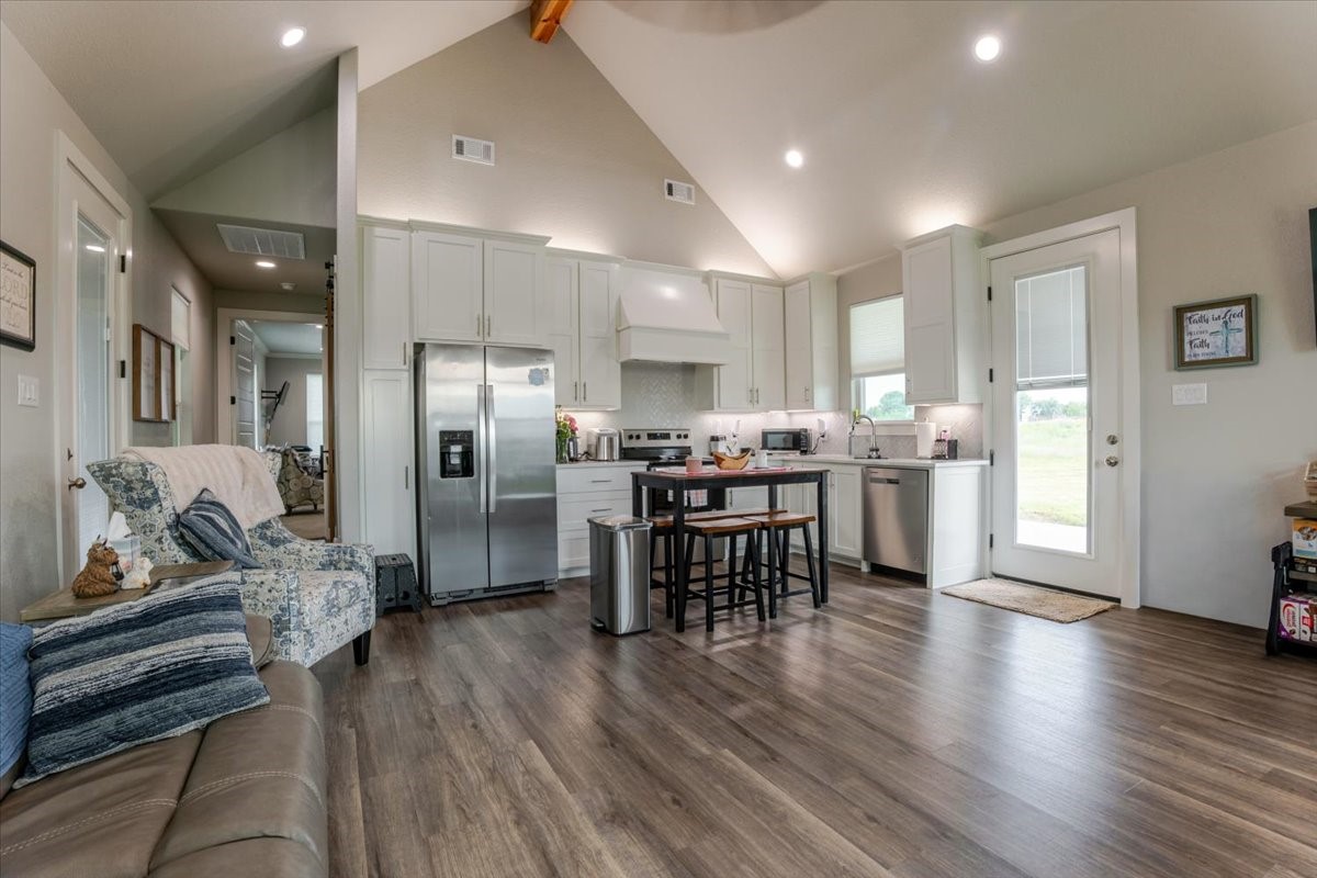 1040 Pioneer Crossing Weatherford TX 76088
