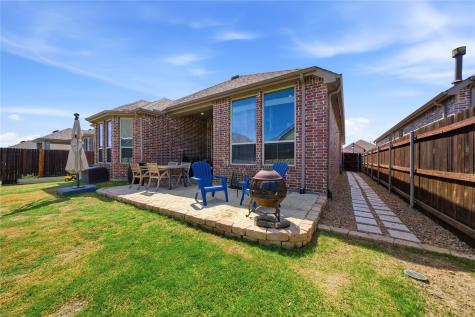 2127 Mossbrook Drive Royse City TX 75189