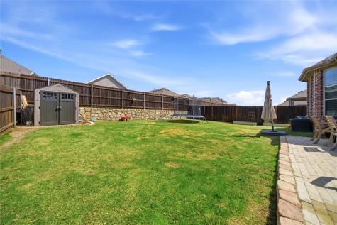 2127 Mossbrook Drive Royse City TX 75189