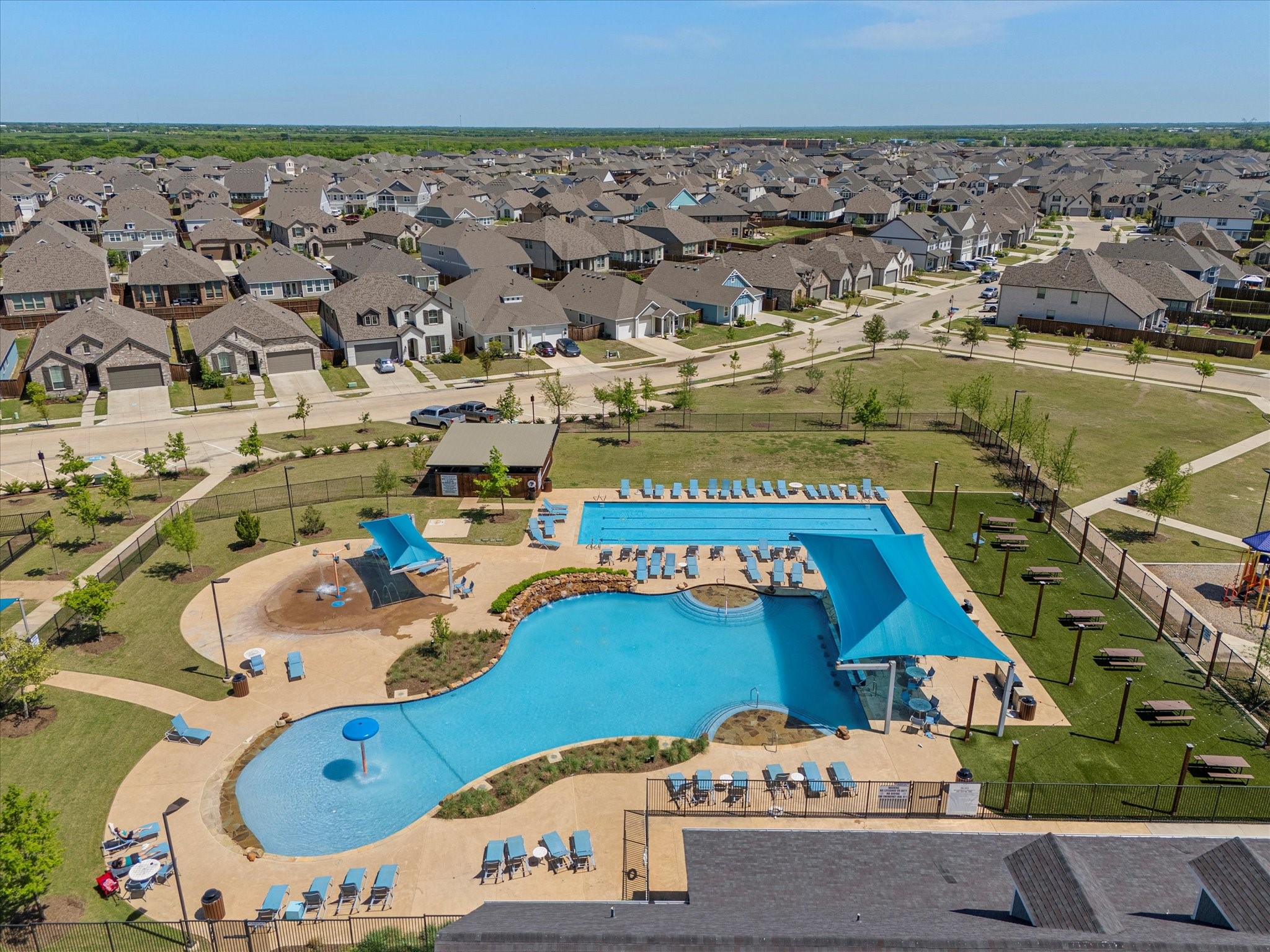 2127 Mossbrook Drive Royse City TX 75189
