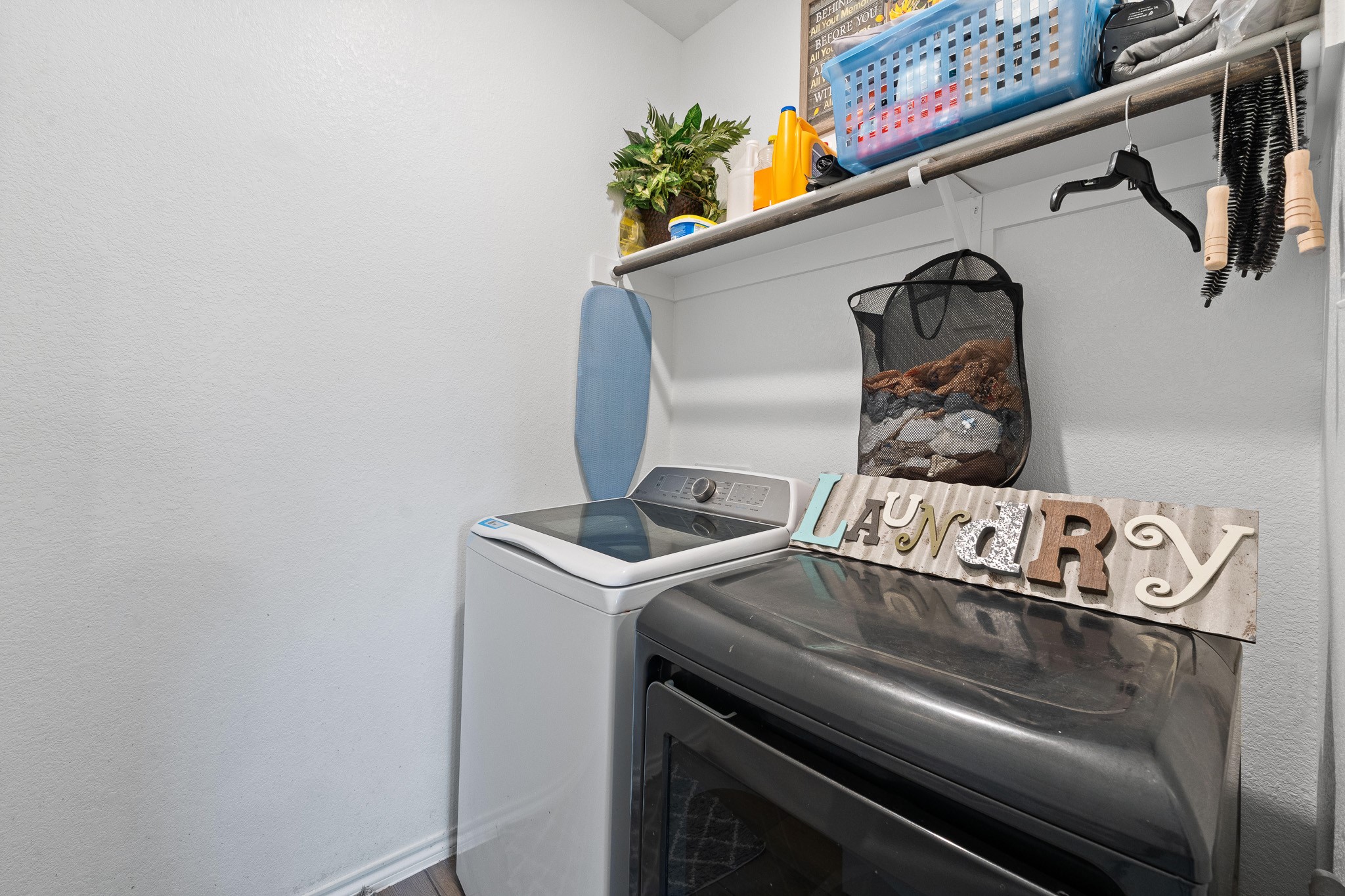 8209 Korat Vista Godley TX 76044