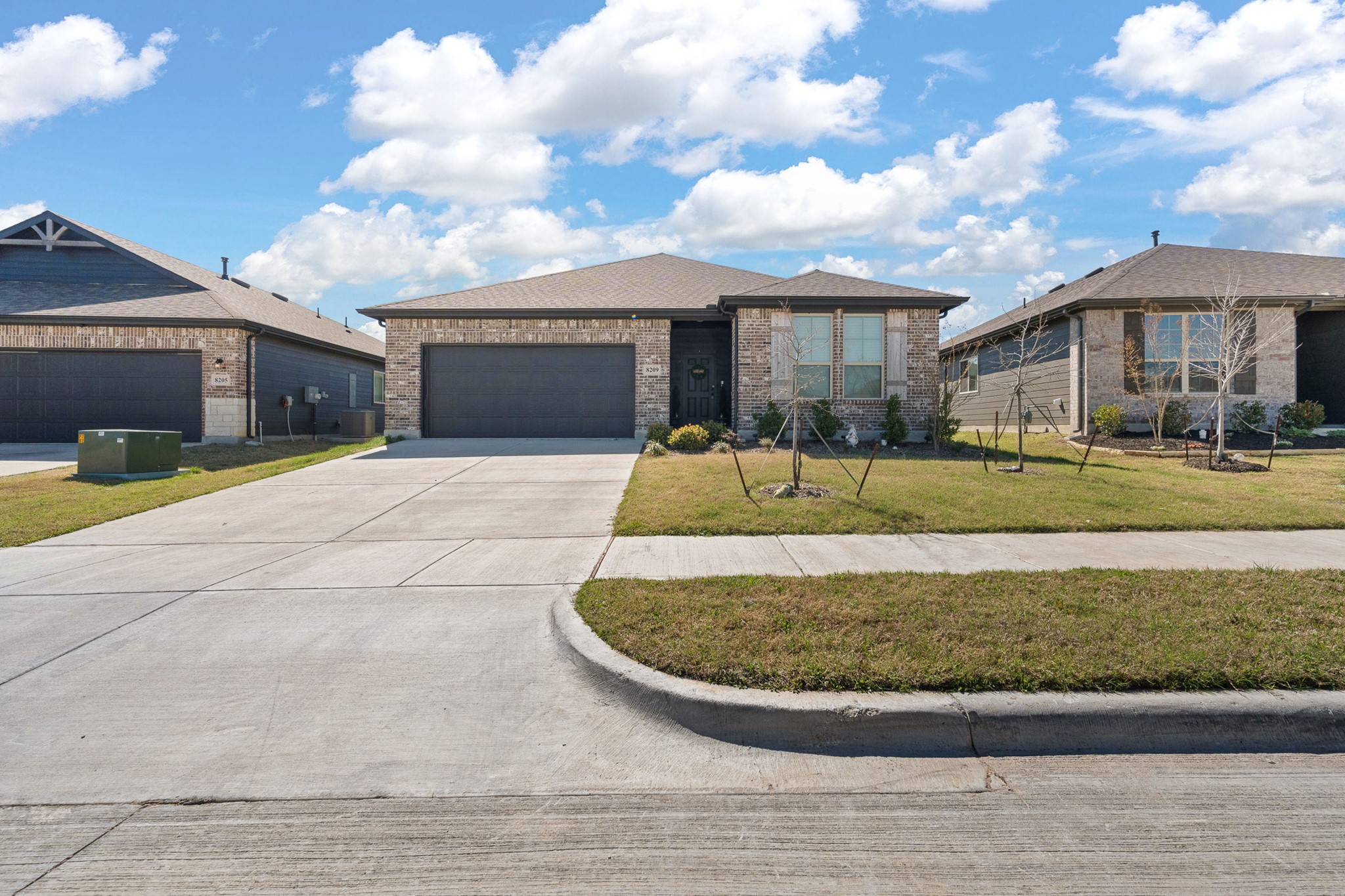 8209 Korat Vista Godley TX 76044
