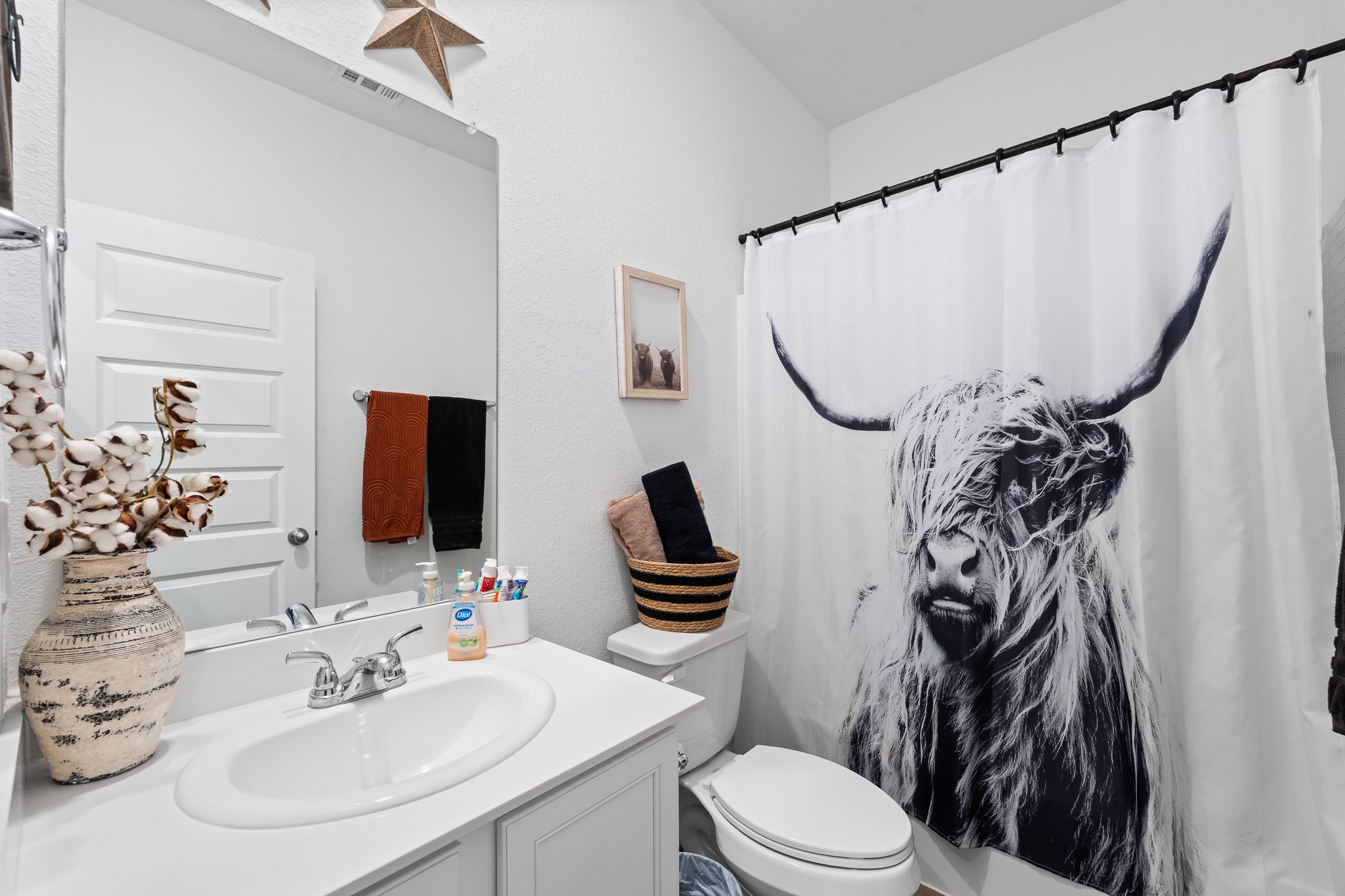 8209 Korat Vista Godley TX 76044