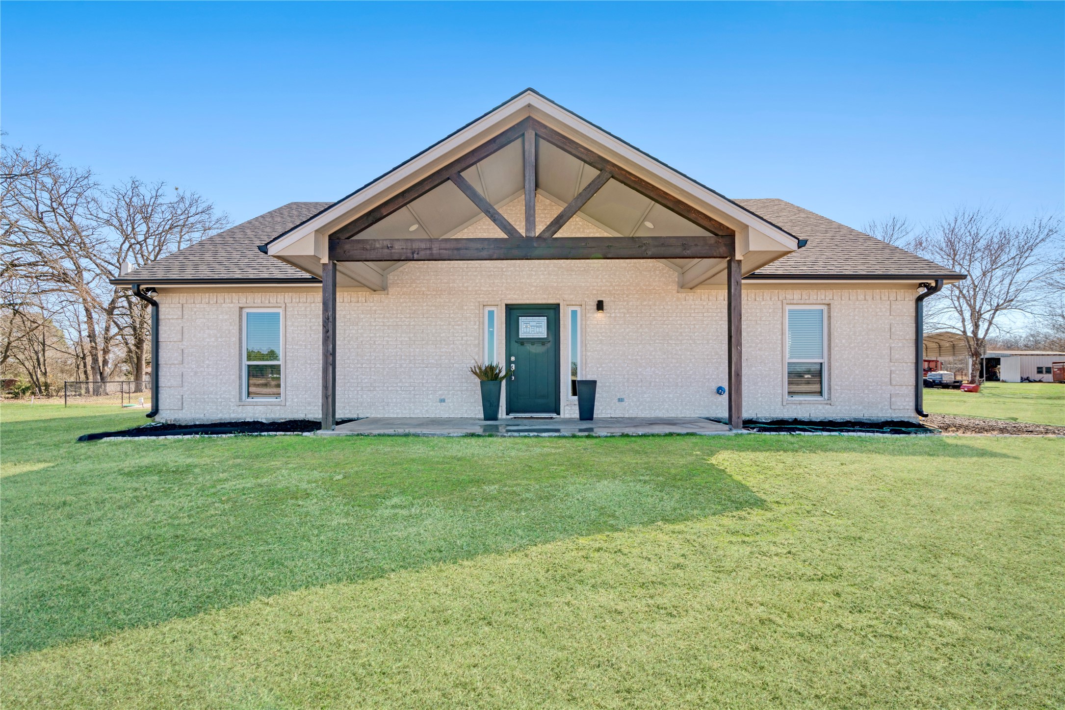 586 Fm 3298 Powderly TX 75473