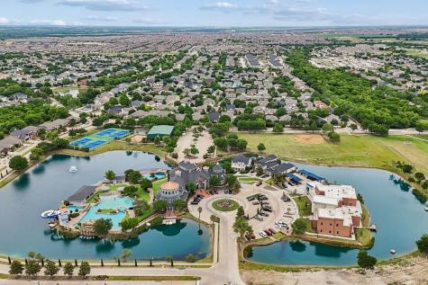 1317 Live Oak Lane Savannah TX 76227