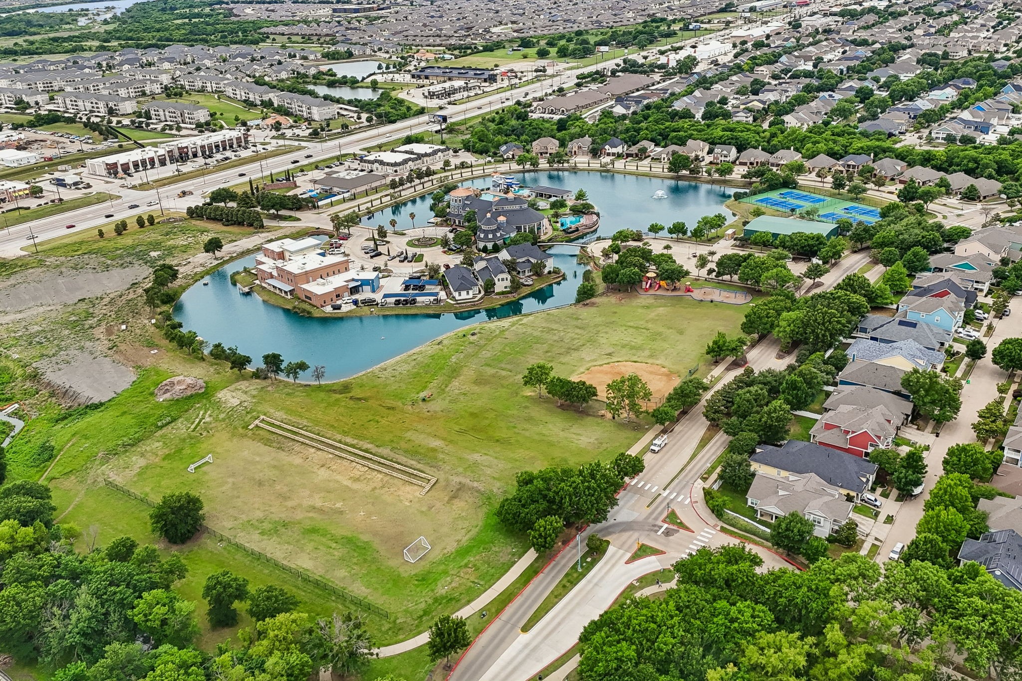 1317 Live Oak Lane Savannah TX 76227
