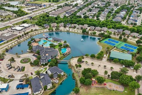 1317 Live Oak Lane Savannah TX 76227