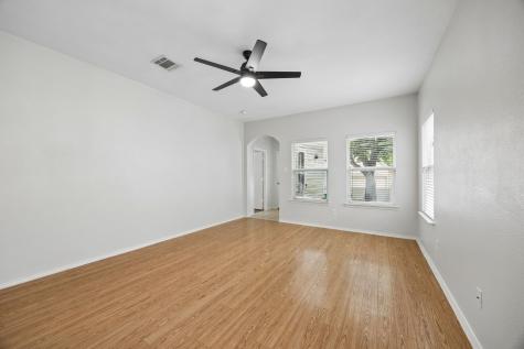 1317 Live Oak Lane Savannah TX 76227