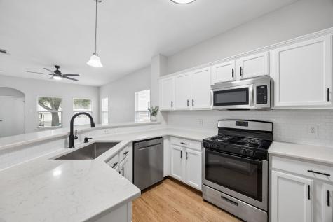 1317 Live Oak Lane Savannah TX 76227