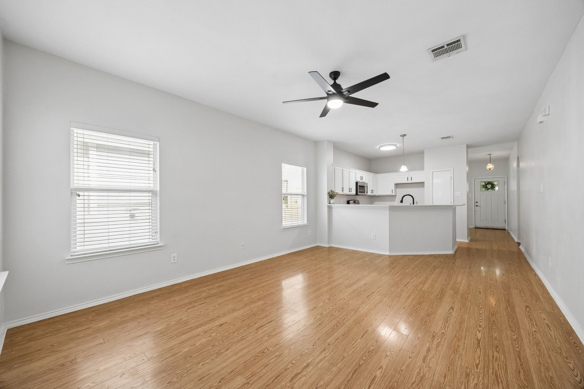 1317 Live Oak Lane Savannah TX 76227