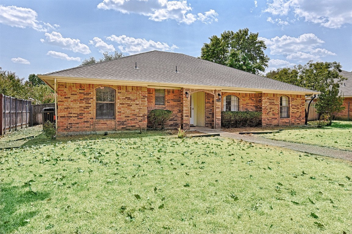 910 Spring Brook Drive Allen TX 75002