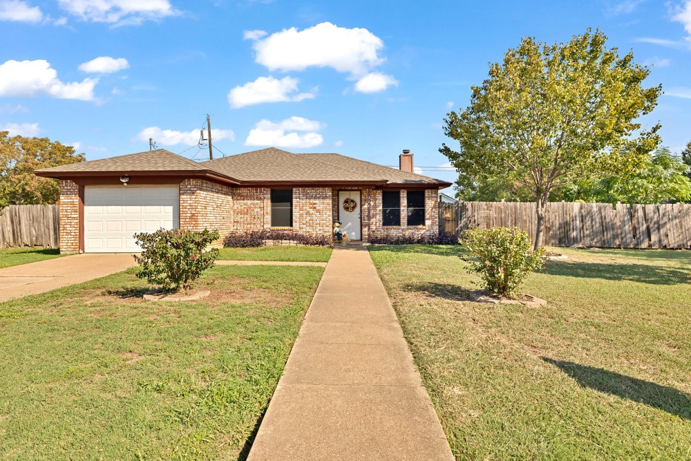328 Branson Road Roanoke TX 76262