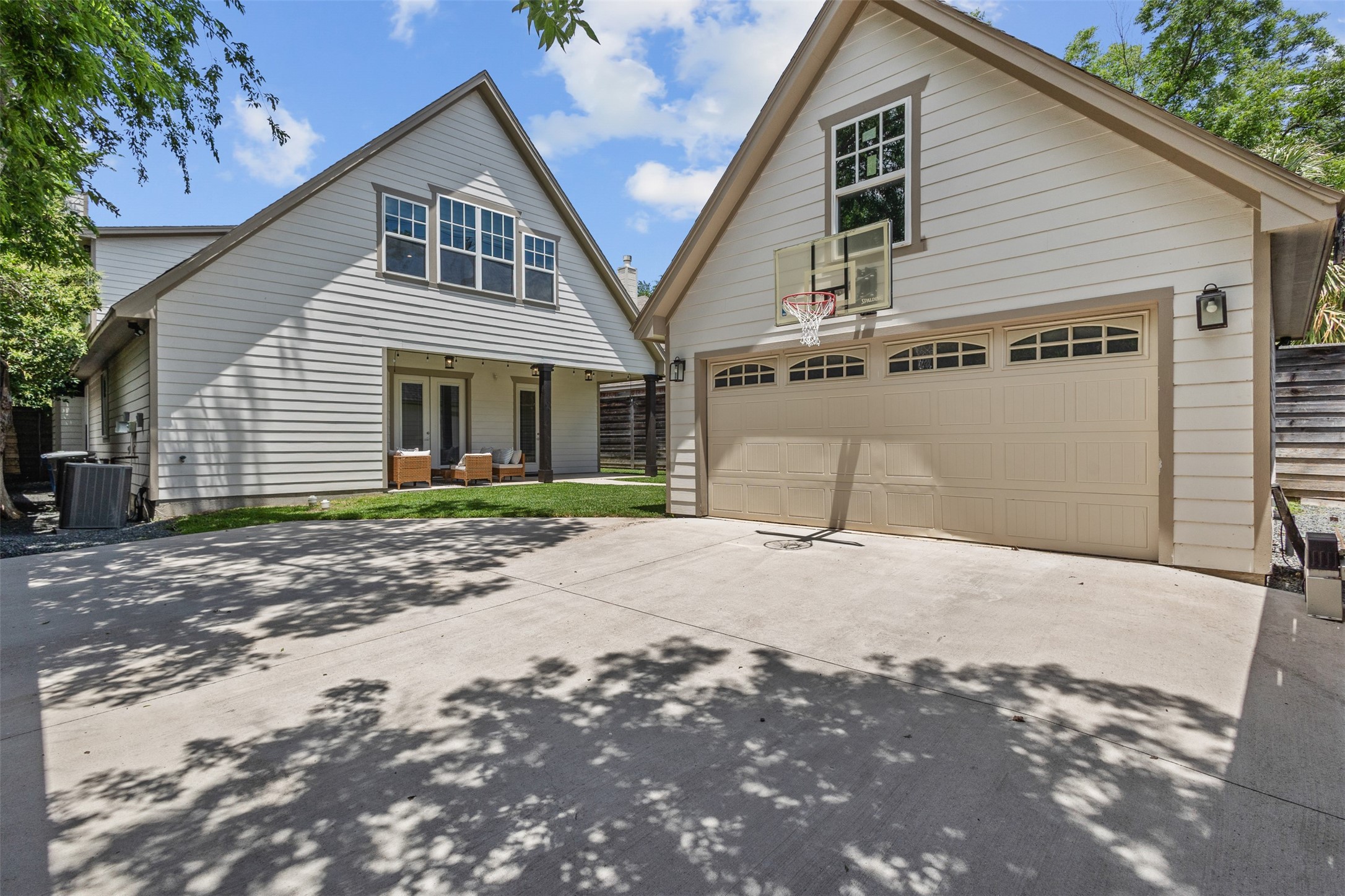 6118 Belmont Avenue Dallas TX 75214