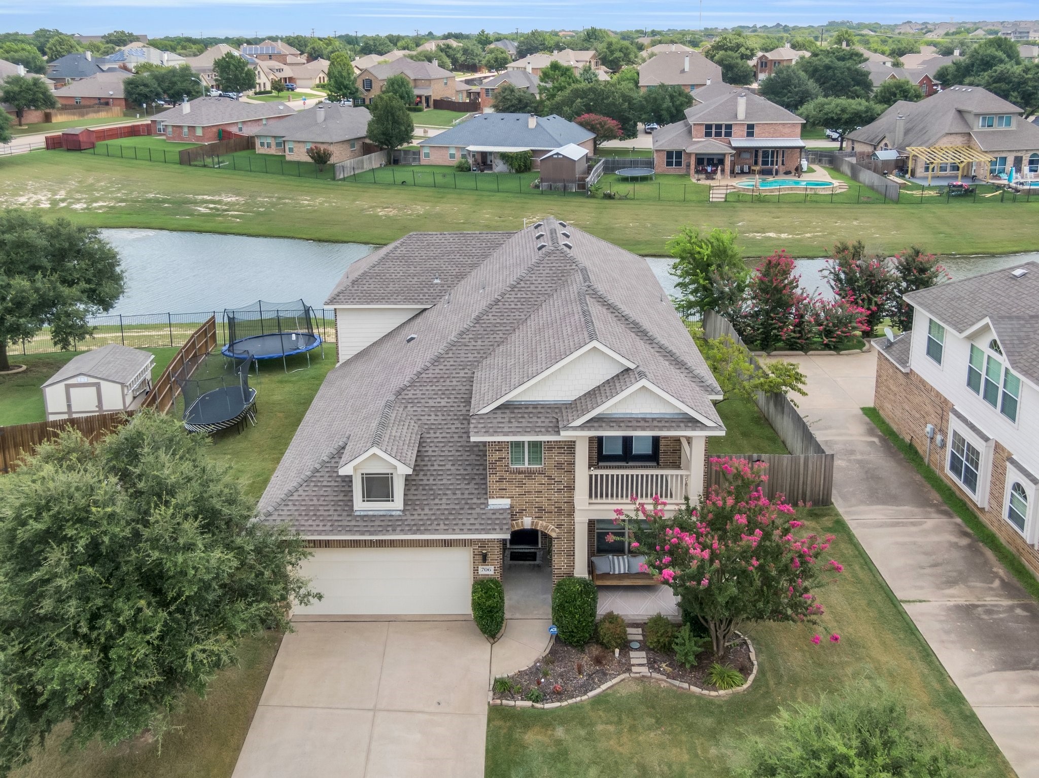 706 Celebrity Court Midlothian TX 76065