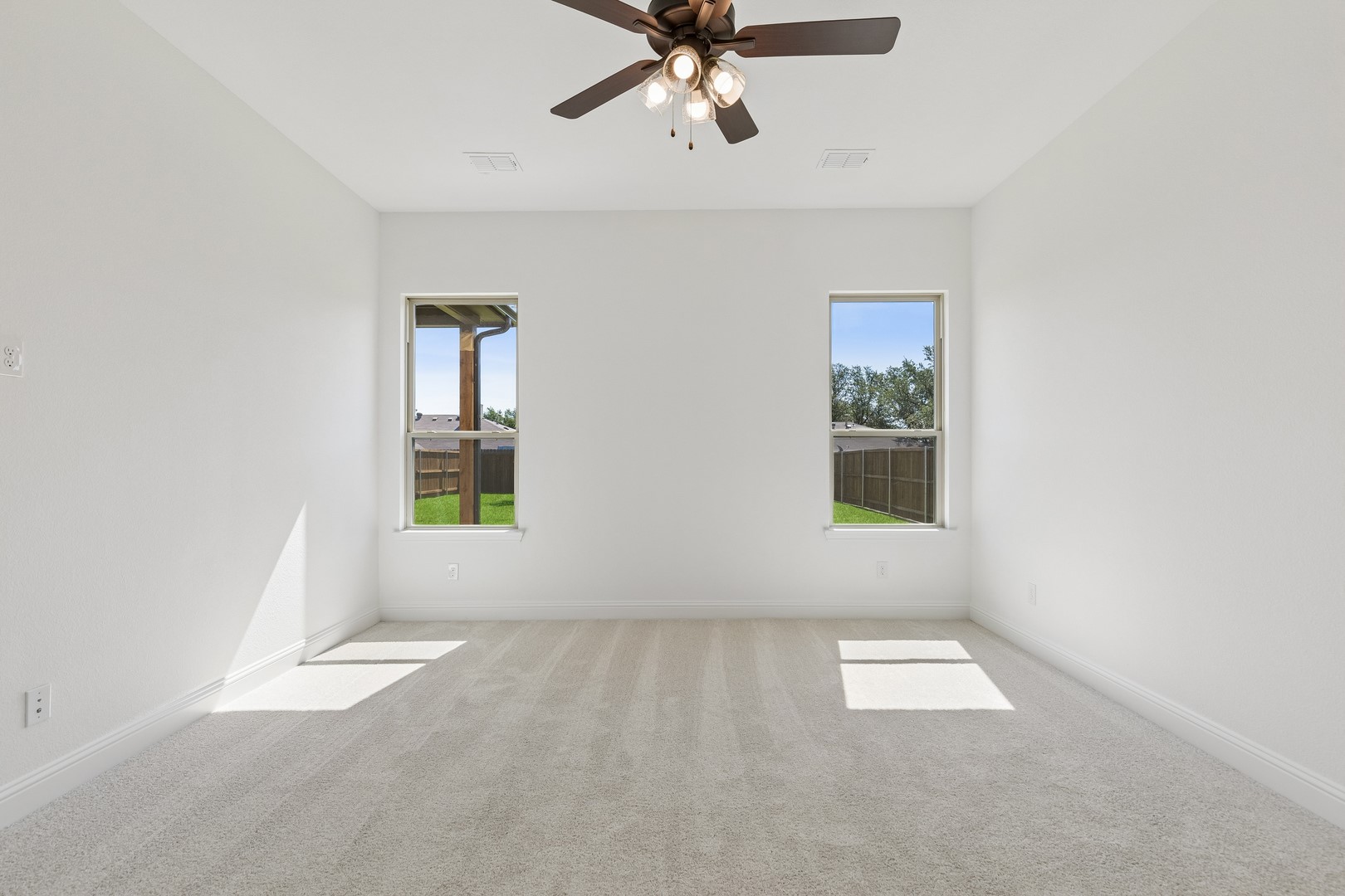 5704 Glynda North Richland Hills TX 76180