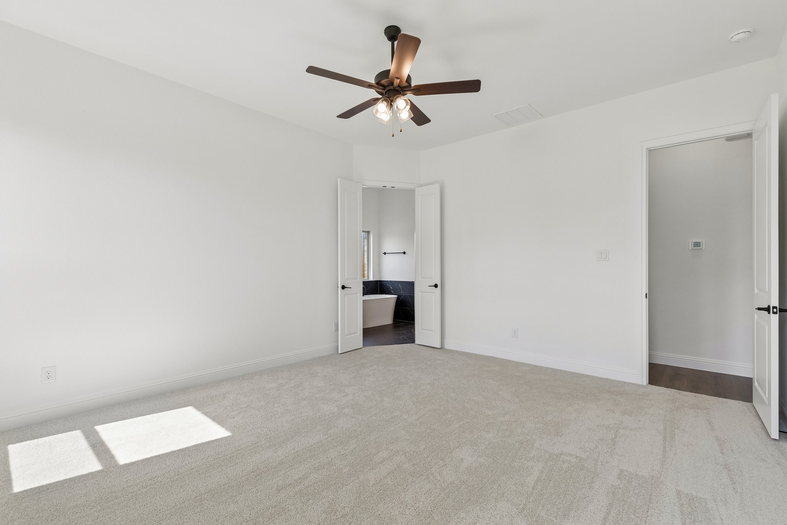 5704 Glynda North Richland Hills TX 76180