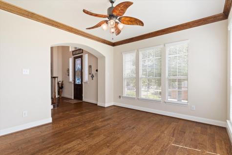 4105 Claridge Terrace Garland TX 75043
