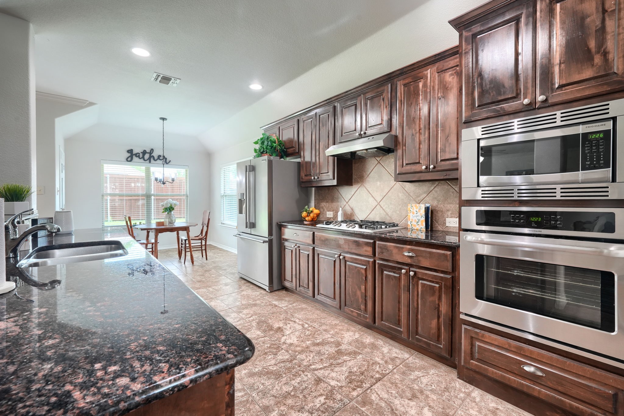 1115 Oak Ridge Road Forney TX 75126