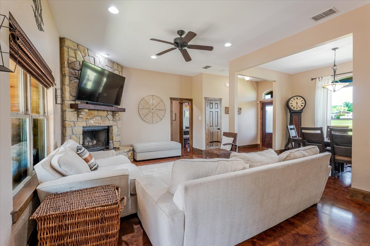 181 Savannah Drive Weatherford TX 76087