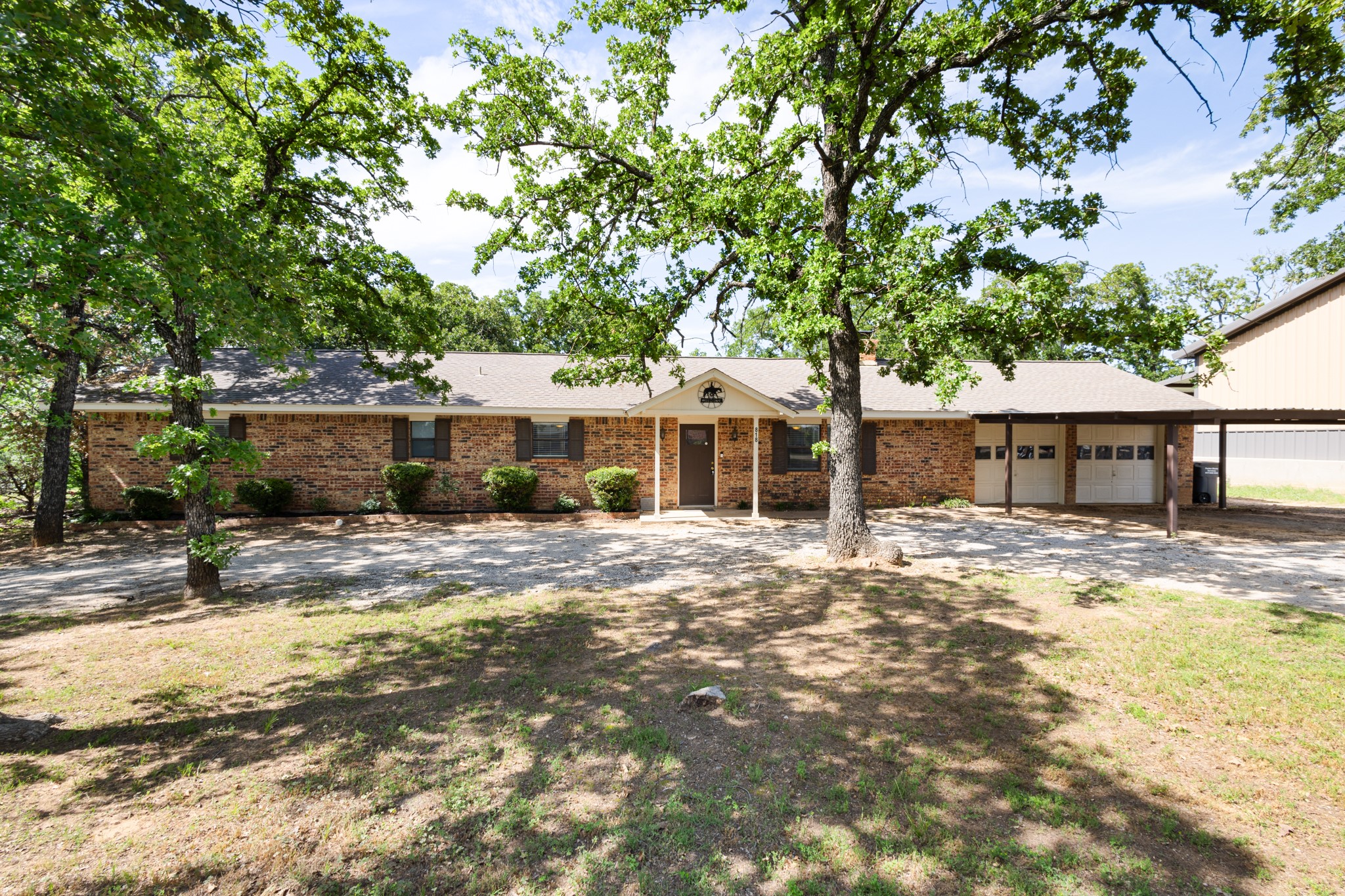 818 Country Club Road Bowie TX 76230