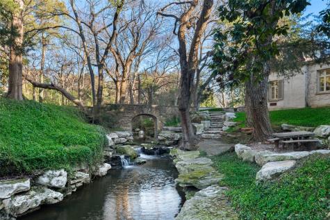 5619 Walnut Hill Lane Dallas TX 75229
