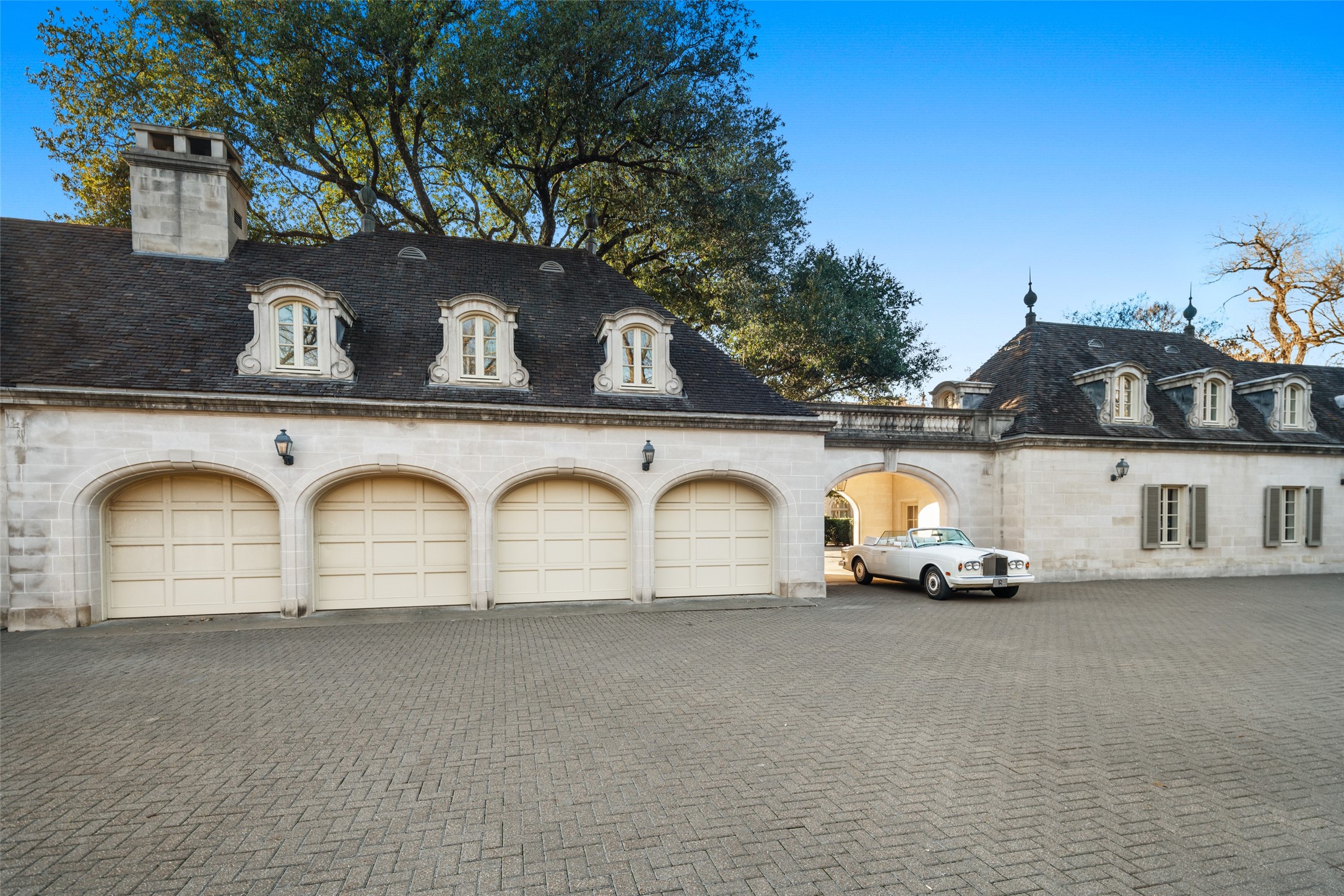 5619 Walnut Hill Lane Dallas TX 75229