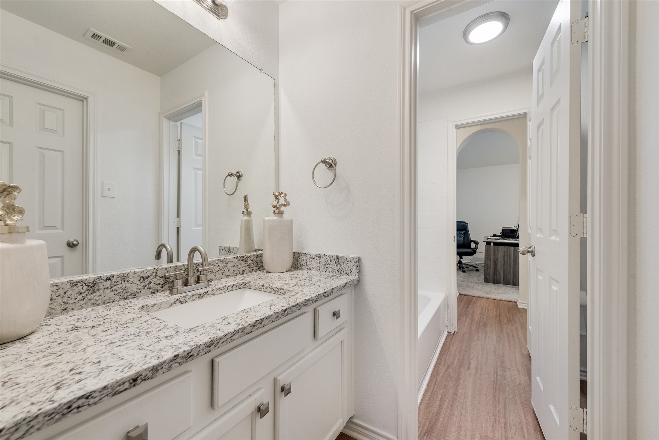 723 Creekstone Drive Cedar Hill TX 75104