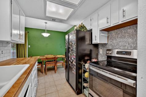 813 Glen Key Street Denison TX 75020