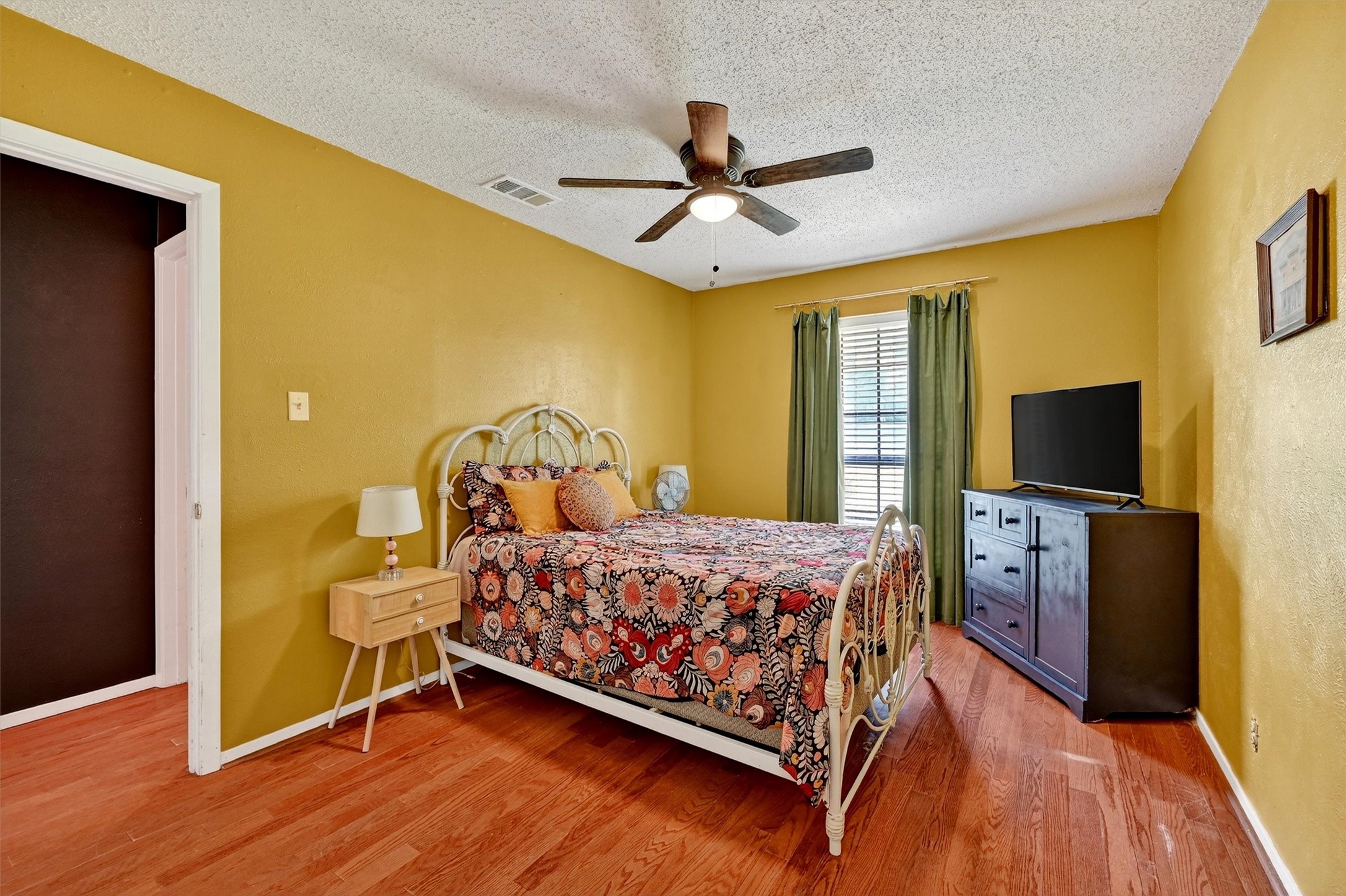 813 Glen Key Street Denison TX 75020