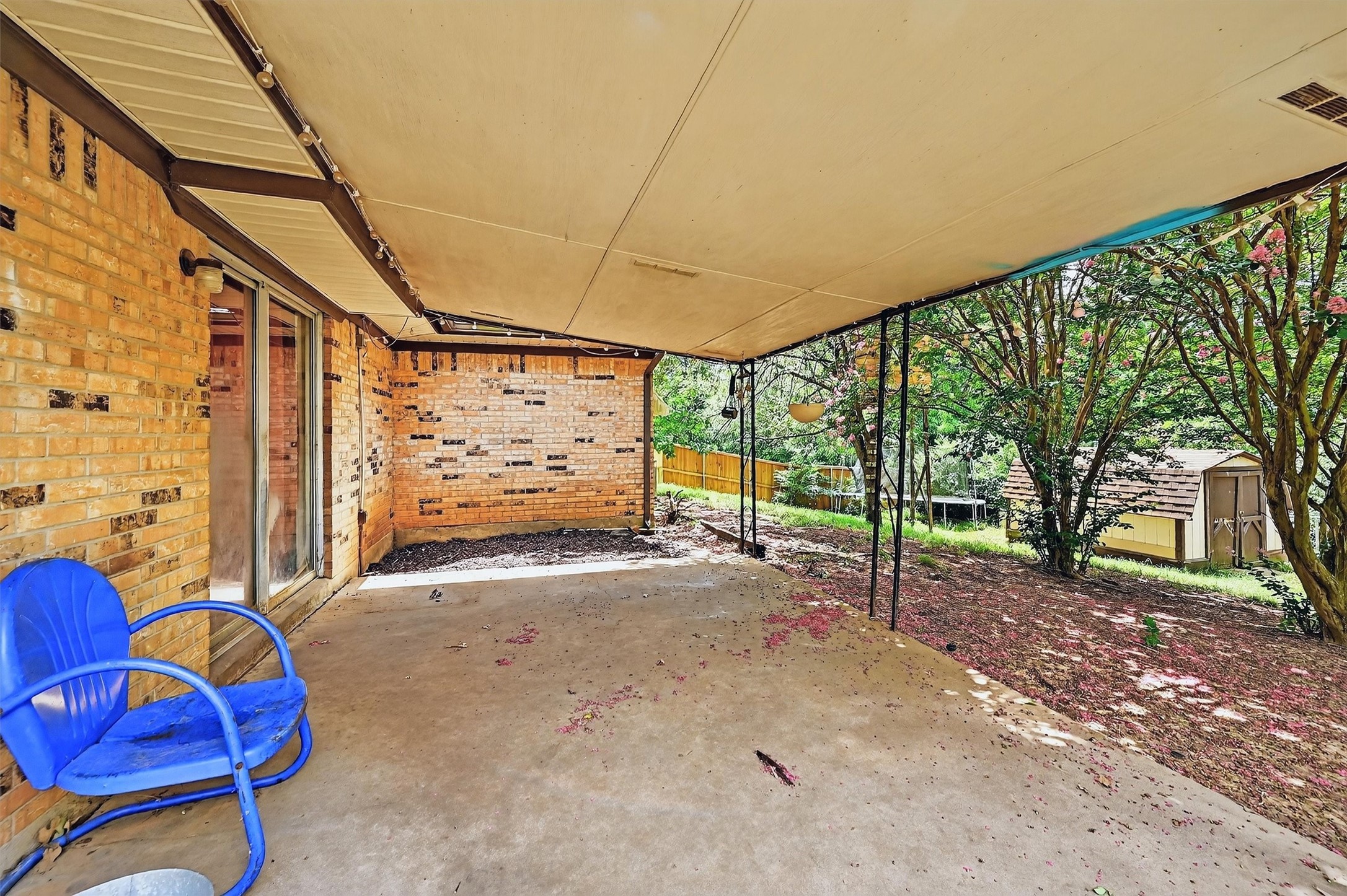 813 Glen Key Street Denison TX 75020