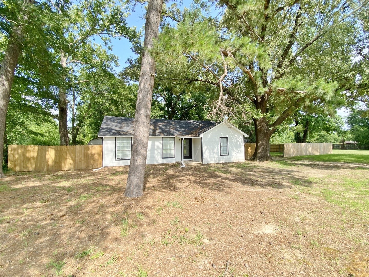 1642 Fm 3384 Pittsburg TX 75686