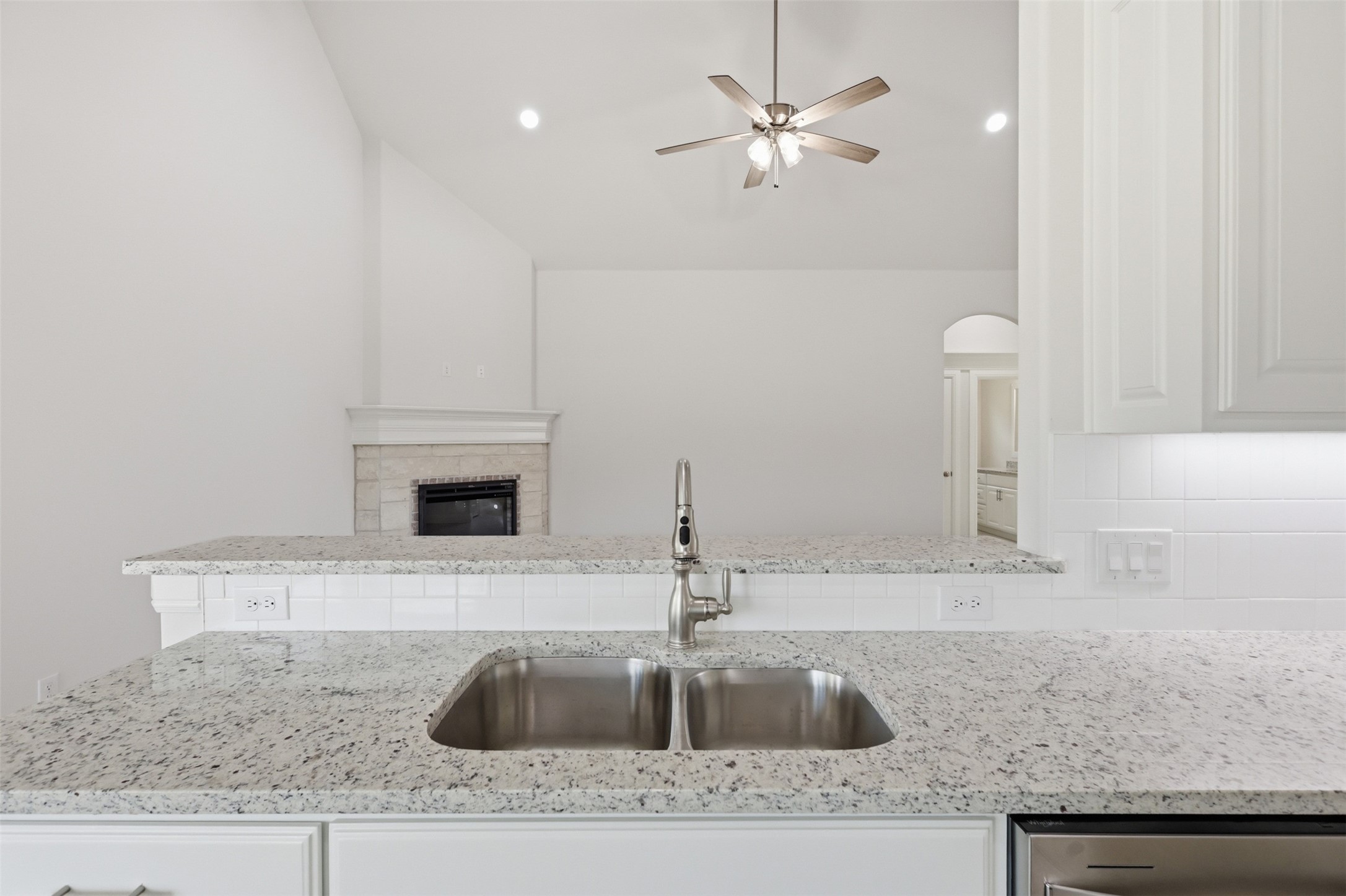 816 Haley Street Springtown TX 76082