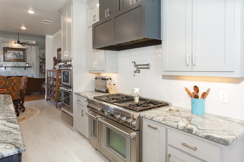 1466 County Road 1270 Alvord TX 76225