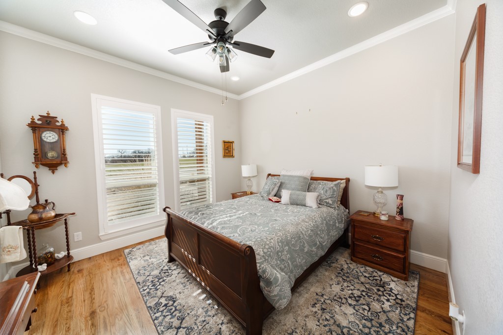 1466 County Road 1270 Alvord TX 76225