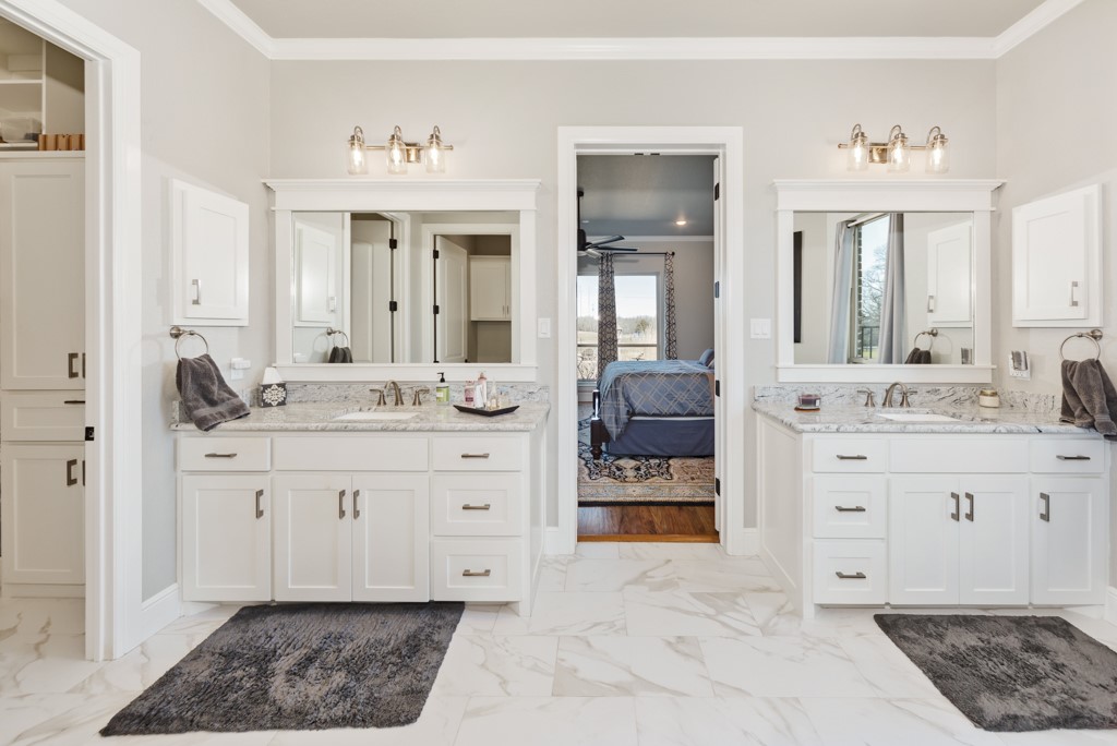 1466 County Road 1270 Alvord TX 76225