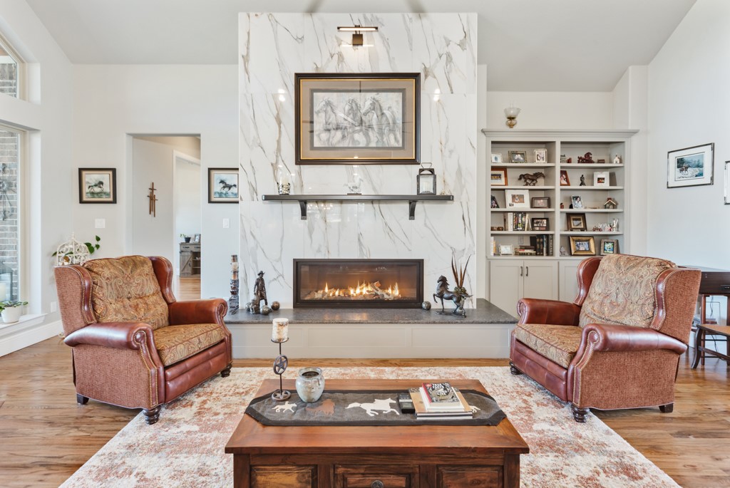 1466 County Road 1270 Alvord TX 76225