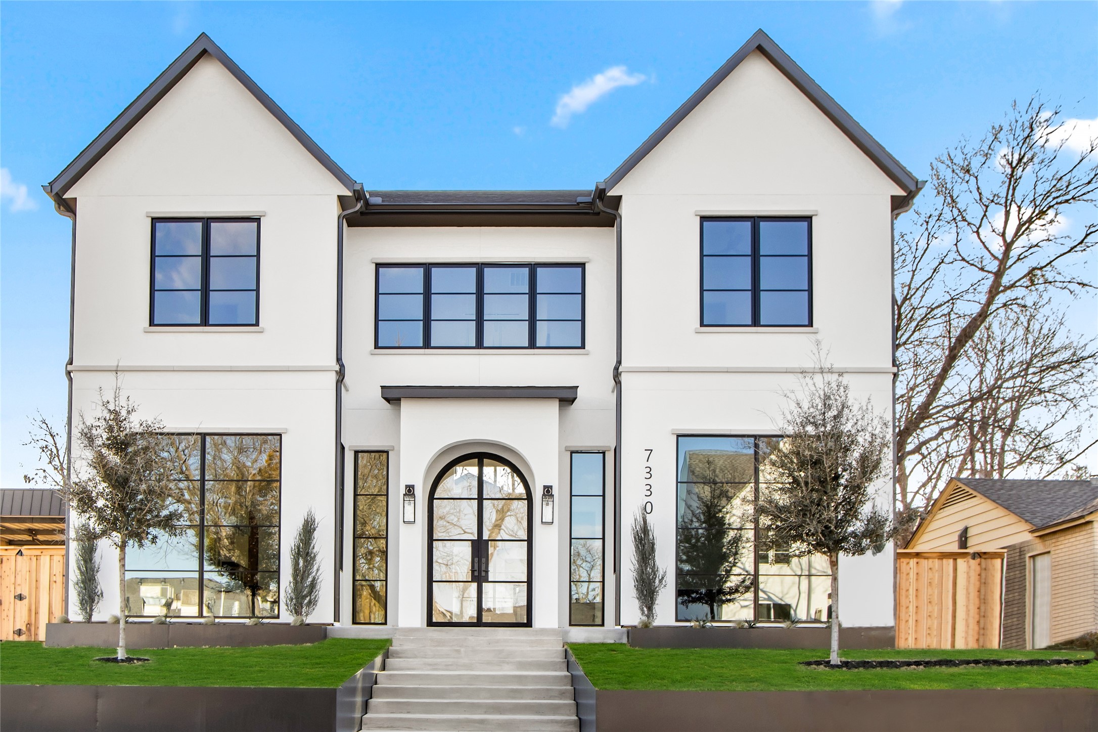 7330 Casa Loma Avenue Dallas TX 75214