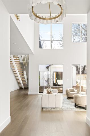 7330 Casa Loma Avenue Dallas TX 75214