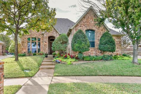 7800 Forest Hills Court North Richland Hills TX 76182