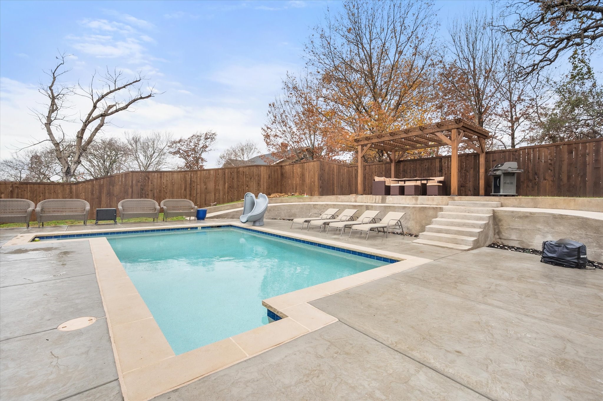 300 W College Avenue Alvarado TX 76009