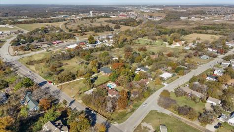 300 W College Avenue Alvarado TX 76009