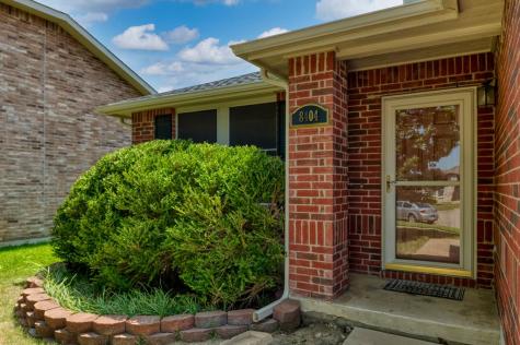 8404 Plantain Court Arlington TX 76002