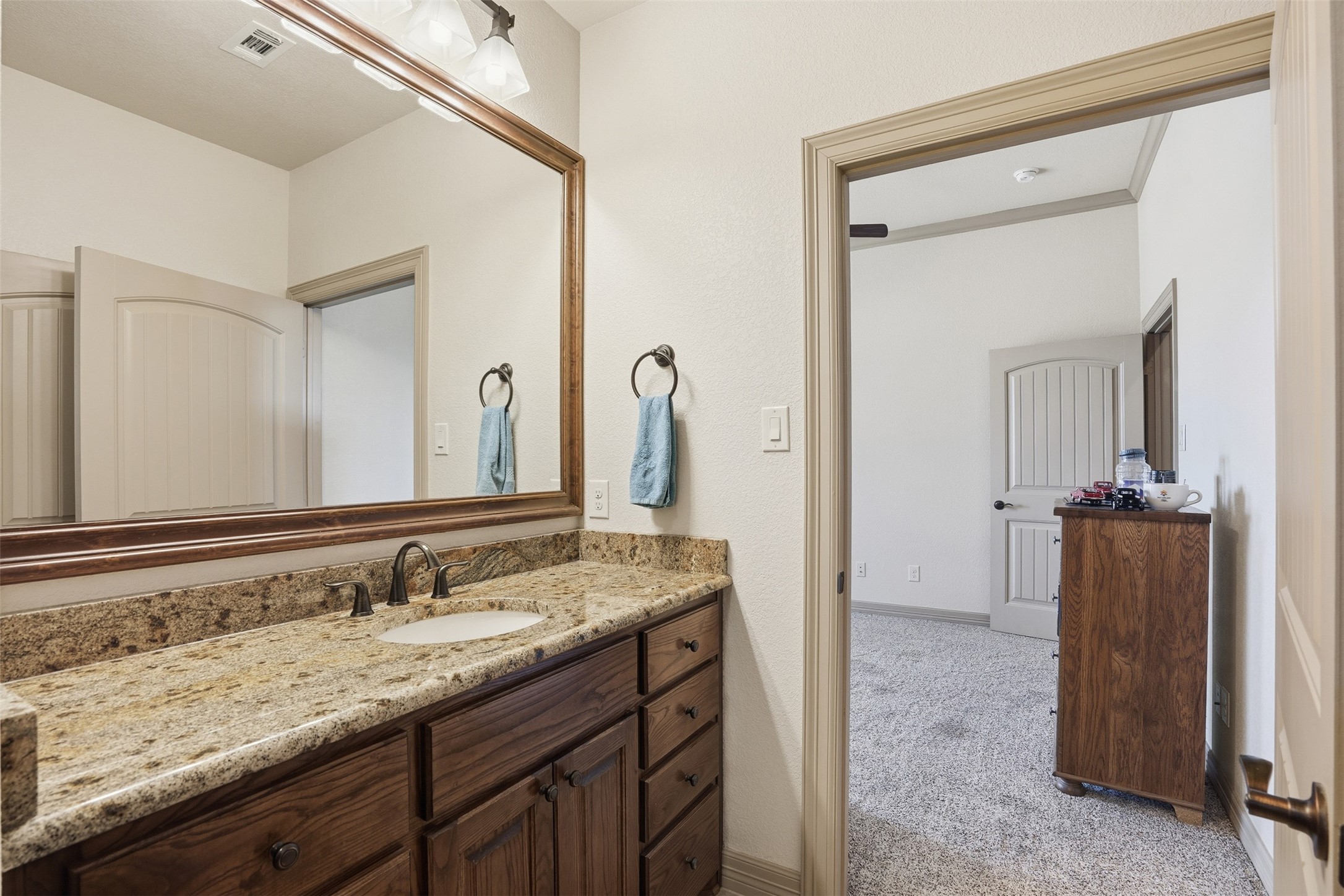 842 County Road 4371 Decatur TX 76234