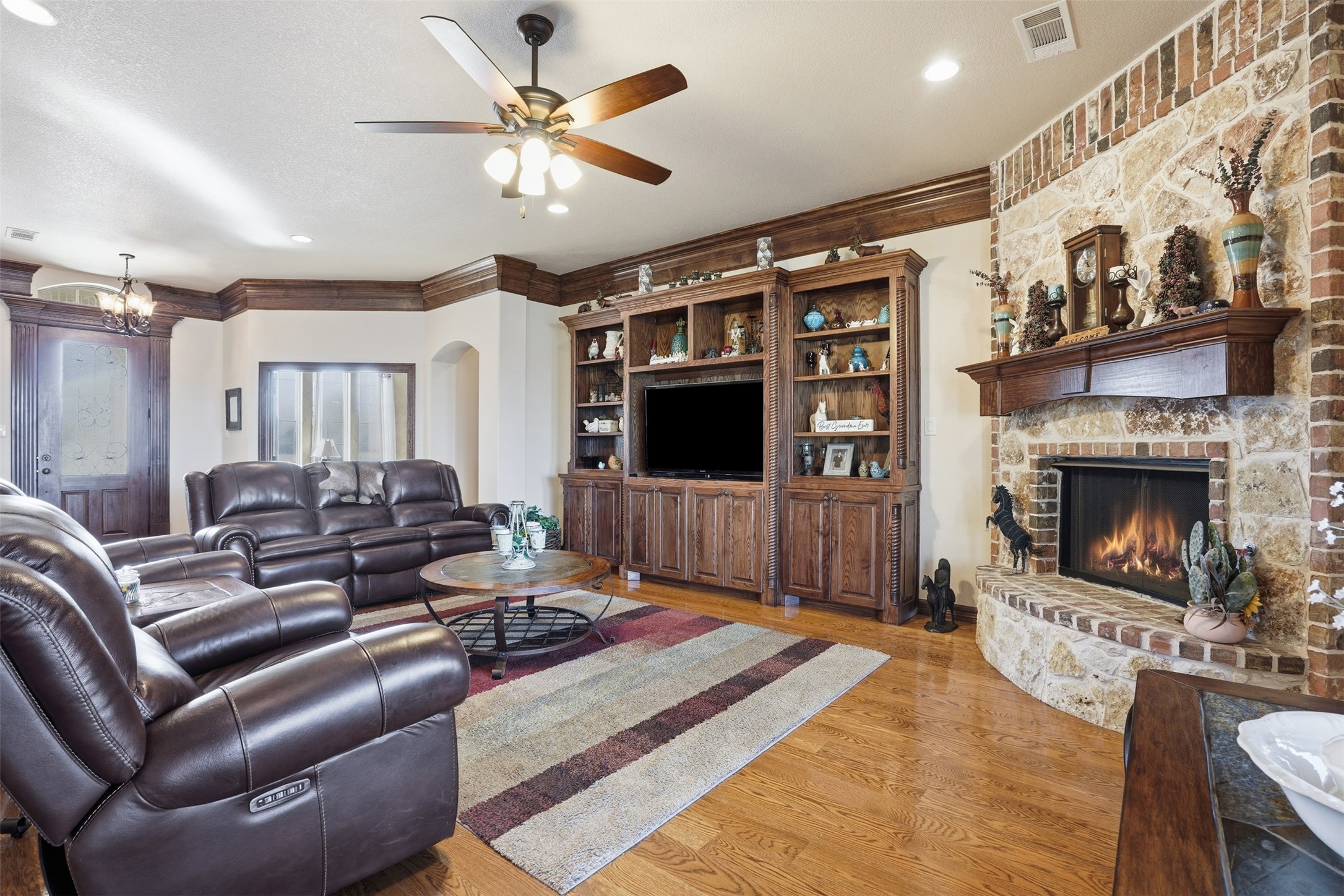 842 County Road 4371 Decatur TX 76234
