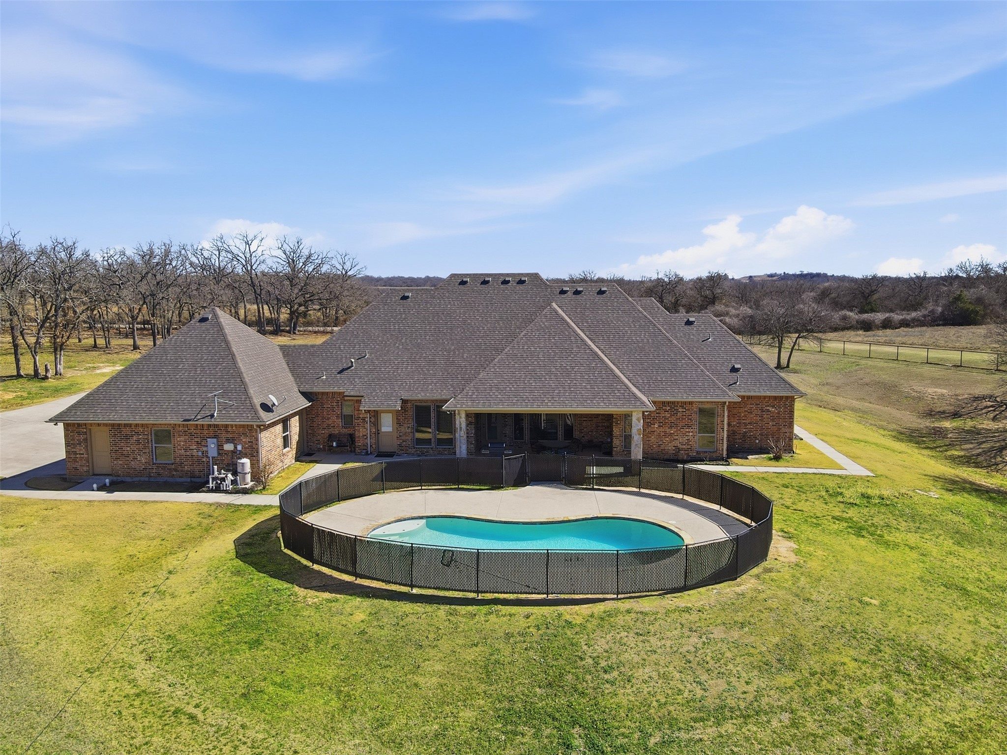 842 County Road 4371 Decatur TX 76234